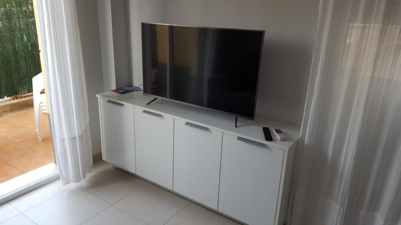 Apartamento En Vera A 300 M De La Playa, Con Patio Y Salida Directa A Calle Ngoại thất bức ảnh