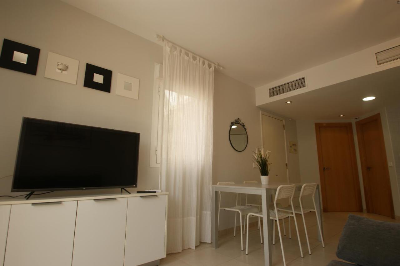 Apartamento En Vera A 300 M De La Playa, Con Patio Y Salida Directa A Calle Ngoại thất bức ảnh