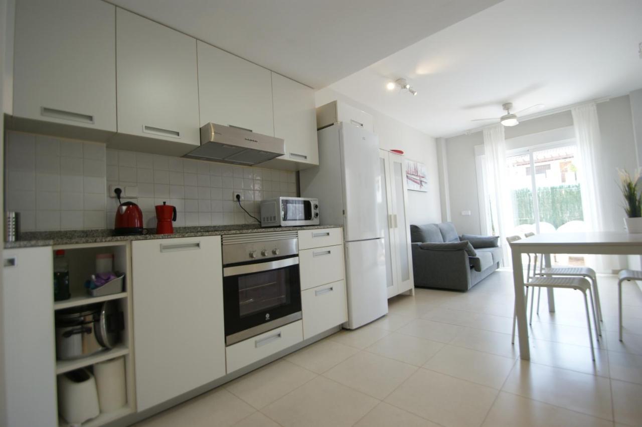Apartamento En Vera A 300 M De La Playa, Con Patio Y Salida Directa A Calle Ngoại thất bức ảnh